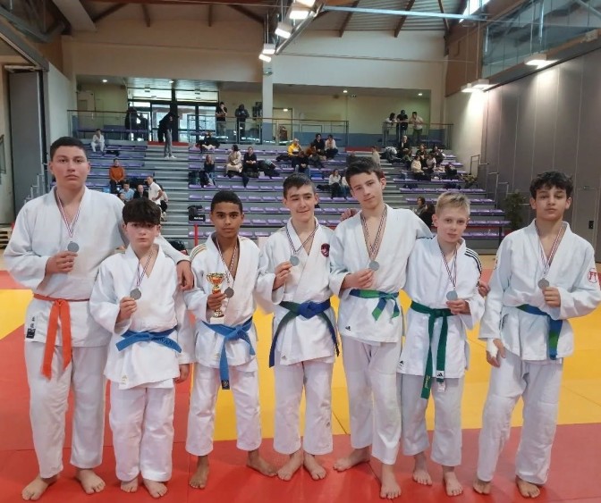 Image de l'actu 'CHAMPIONNAT INTERDEPARTEMENTAL LOIRE/AUVERGNE MINIMES PAR EQUIPE'